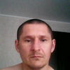 sergey, 44, Varash